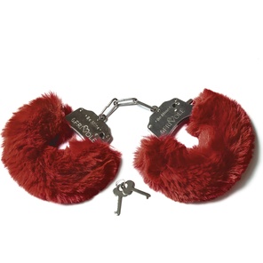  Шикарные бордовые меховые наручники с ключиками 