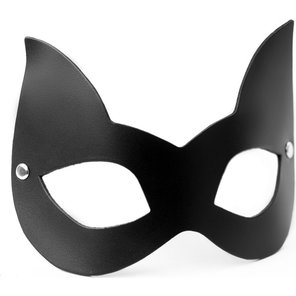  Черная кожаная маска с прорезями для глаз и ушками 