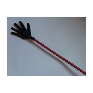  Короткий красный плетеный стек с наконечником-ладошкой 70 см 