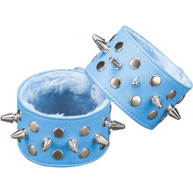 Голубые напульсники с шипами и заклепками - BDSM accessories. Фотография 3.