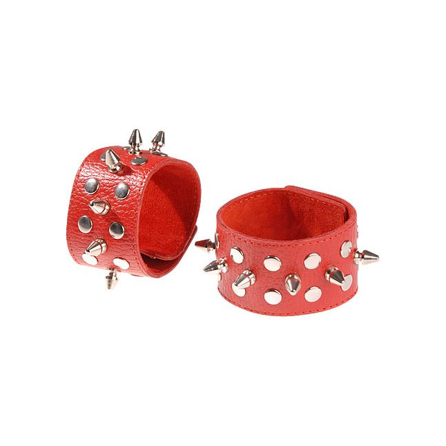 Красные напульсники с шипами и заклепками - BDSM accessories