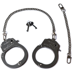  Эксклюзивные наручники со сменными цепями 
