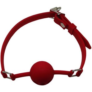  Красный дышащий силиконовый кляп-шарик с фиксацией и замочком 