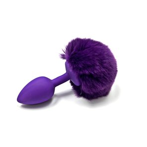  Фиолетовая силиконовая анальная пробка с пушистым хвостиком зайчика 