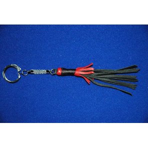  Чёрно-красный брелок для ключей в форме плёточки 