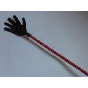  Длинный плетённый стек с наконечником-ладошкой и красной рукоятью 85 см 