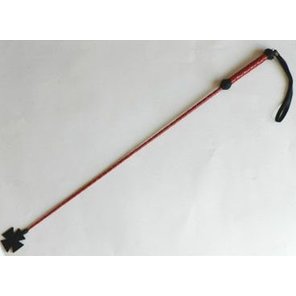  Плетеный длинный красный лаковый стек с наконечником-крестом 85 см 