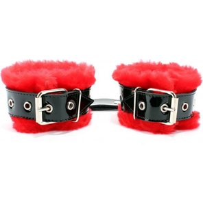 Красные меховые наручники с ремешками из лакированной кожи 
