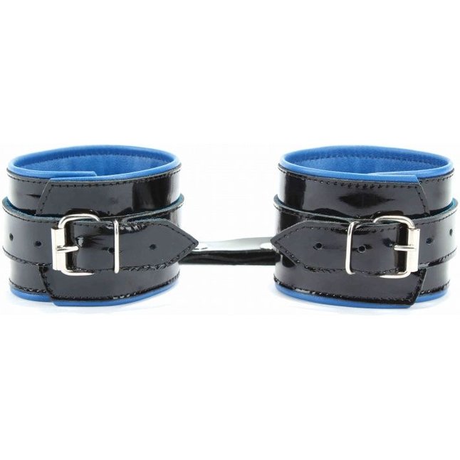 Чёрные лаковые наручники с синим подкладом. Фотография 9.