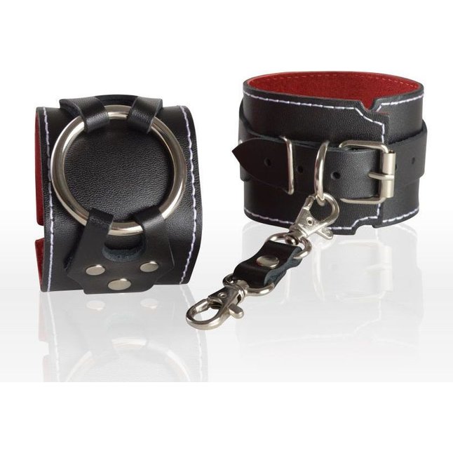 Чёрные кожаные наручники-напульсники с красной изнанкой - BDSM accessories
