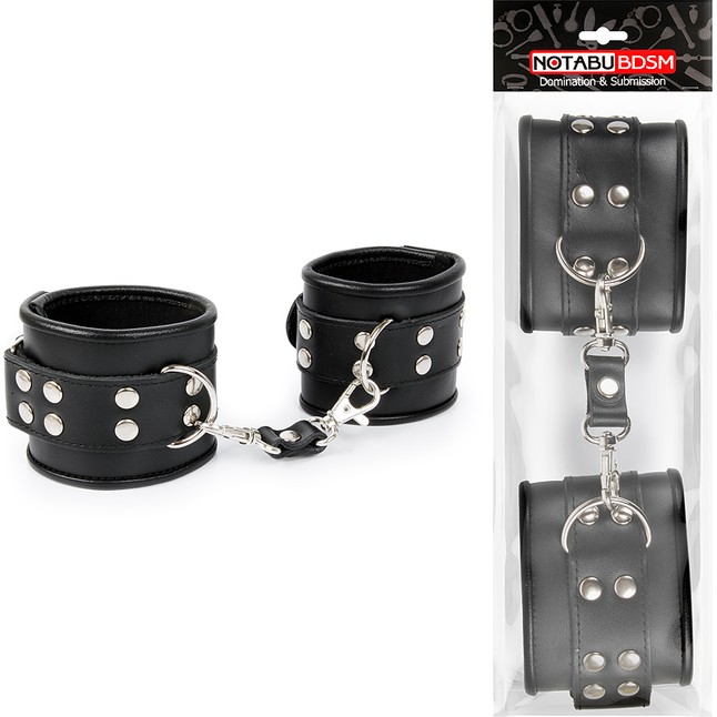 Черные кожаные наручники с заклепками с фиксацией липучками. Фотография 2.