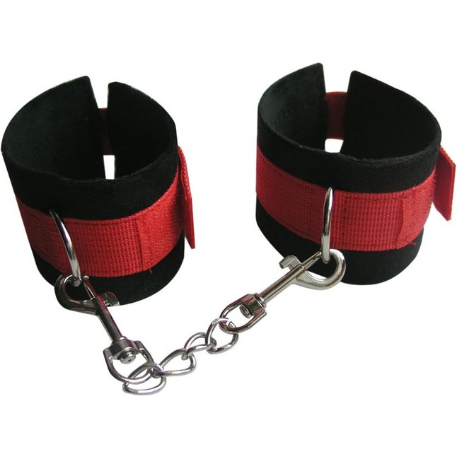 Черно-красные наручники из текстиля с цепочкой на карабине - NOTABU