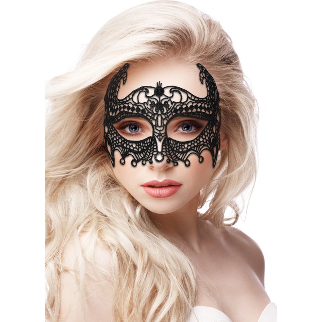 Черная кружевная маска ручной работы Empress Black Lace Mask - Ouch!
