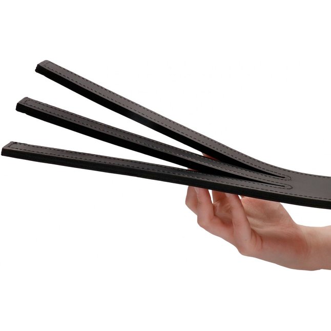 Черная шлепалка Three Finger Paddle Tawse - 51 см - Ouch!. Фотография 2.