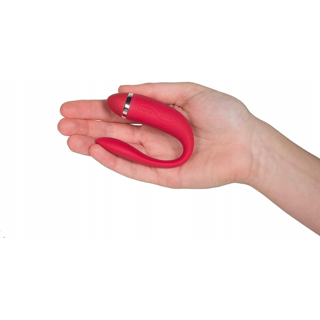 Красный вибратор для пар на батарейках We-Vibe Special Edition. Фотография 5.