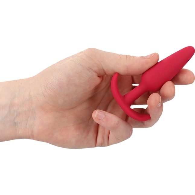 Красная анальная пробка для ношения Slim Butt Plug - 8,3 см - Shots Toys. Фотография 2.