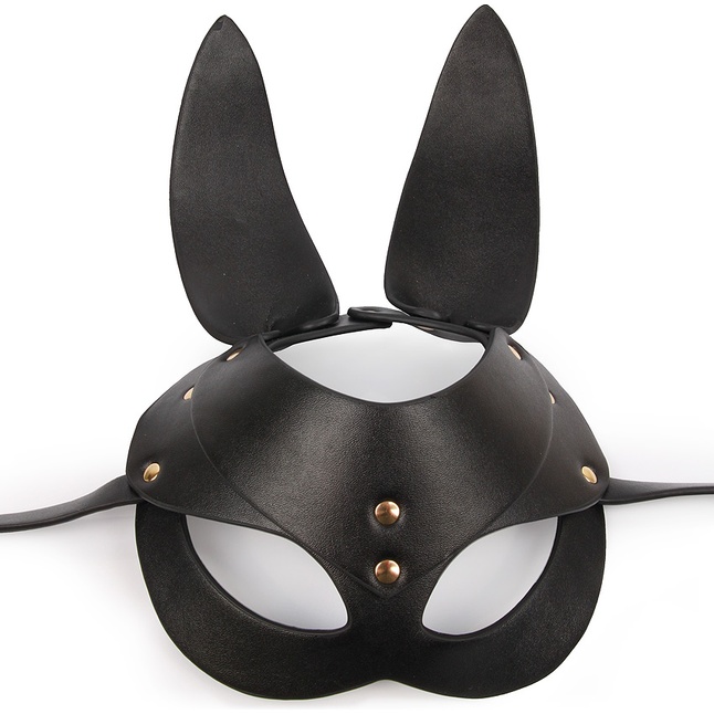 Черная маска с удлиненными ушками и заклепками. Фотография 2.