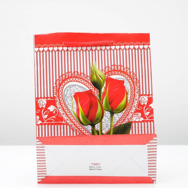 Подарочный пакет От всего сердца - 23 х 18 см. Фотография 2.