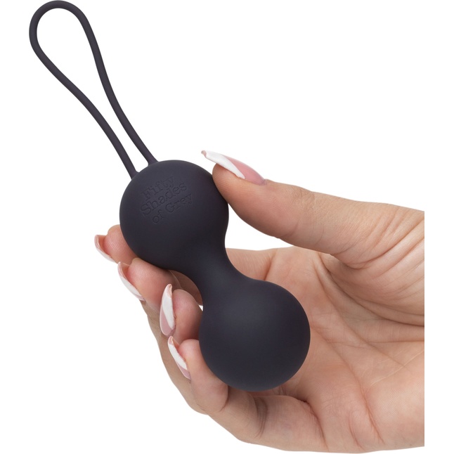 Черные, меняющие цвет вагинальные шарики Inner Goddess Colour-Changing Jiggle Balls 90g - Fifty Shades of Grey. Фотография 5.
