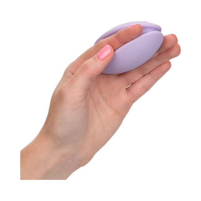 Фиолетовый вибромассажер Rechargeable Pinpoint Silicone Massager - Dr. Laura Berman Collection. Фотография 5.