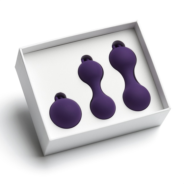 Набор из 3 фиолетовых вагинальных шариков Kegel Training Set. Фотография 3.