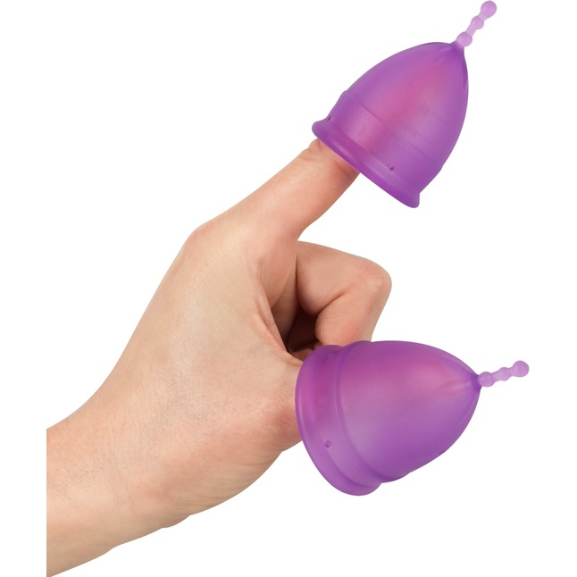 Фиолетовая менструальная чаша Menstrual Cup Large. Фотография 4.