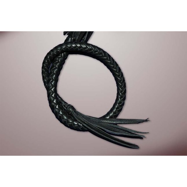 Чёрная кожаная плеть Стёгалка-погонялка! - 65 см. Фотография 3.