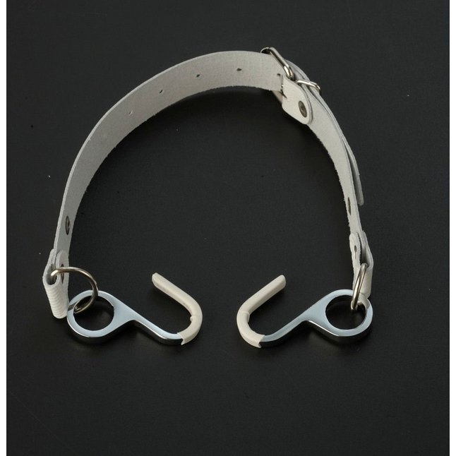 Белый кляп с крючками Вечная улыбка - BDSM accessories