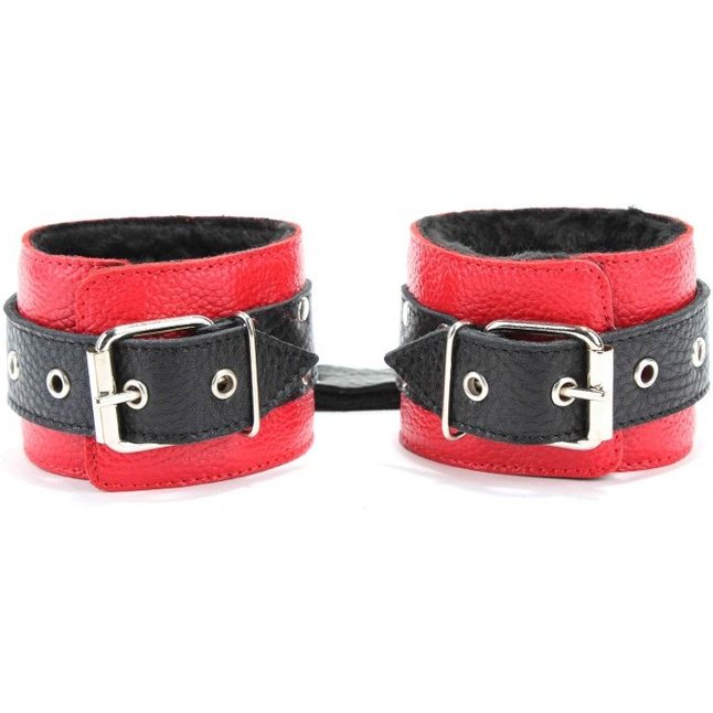 Красно-черные наручники c меховой подкладкой. Фотография 5.