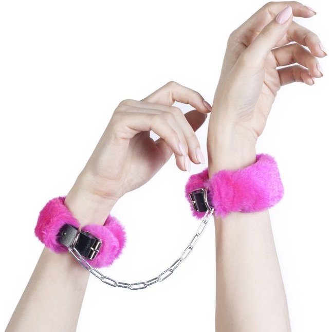 Кожаные наручники со съемной розовой опушкой. Фотография 3.