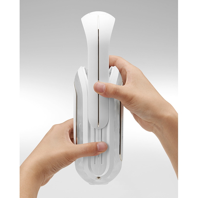 Белый мастурбатор Tenga Flip Zero Gravity с вибрацией - FLIP Series. Фотография 10.