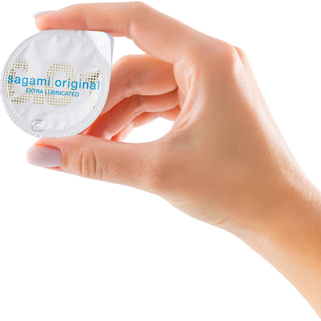 Увлажнённые презервативы Sagami Original 0.01 Extra Lub - 2 шт. Фотография 3.
