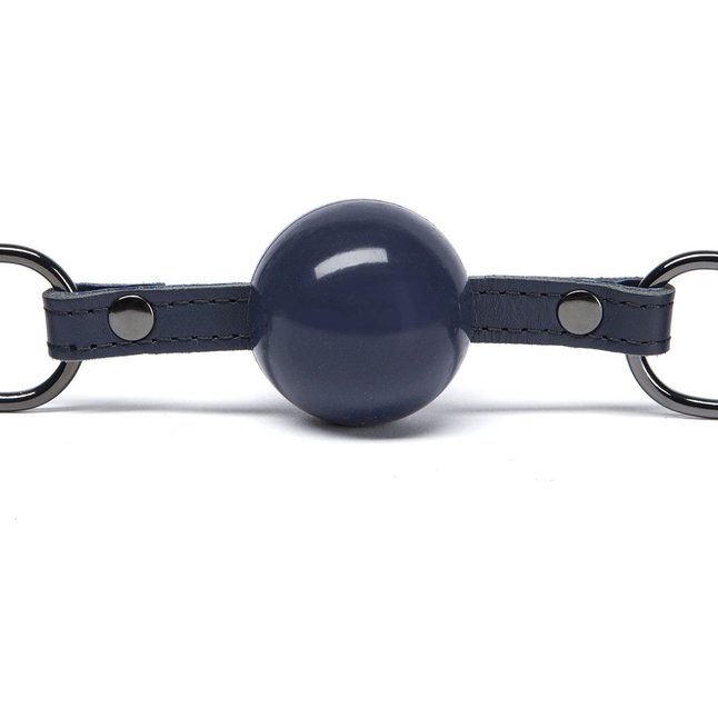 Тёмно-синий кляп-шар на кожаных ремешках No Bounds Collection Large Ball Gag - Fifty Shades Darker. Фотография 4.