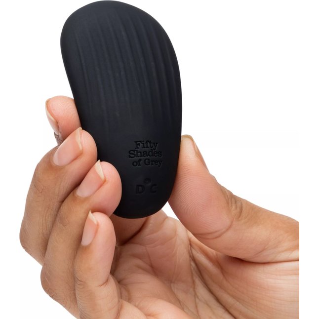 Черный клиторальный вибратор Sensation Clitoral Vibrator - Fifty Shades of Grey. Фотография 4.