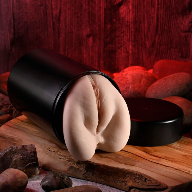 Мастурбатор Riley Reid - вагина и анус. Фотография 10.