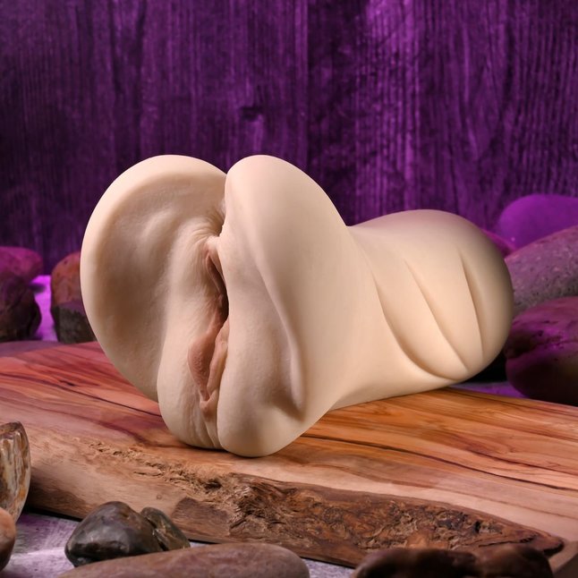 Мастурбатор Lisa Ann - вагина и анус. Фотография 12.