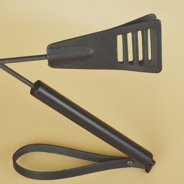 Черный кожаный стек «Сириус» - 60 см - BDSM accessories