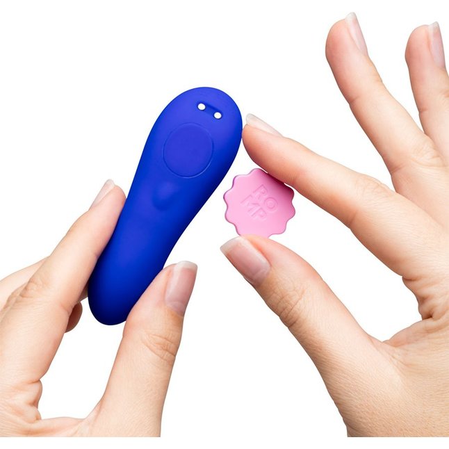 Синий вибратор в трусики с пультом ДУ Party. Фотография 4.