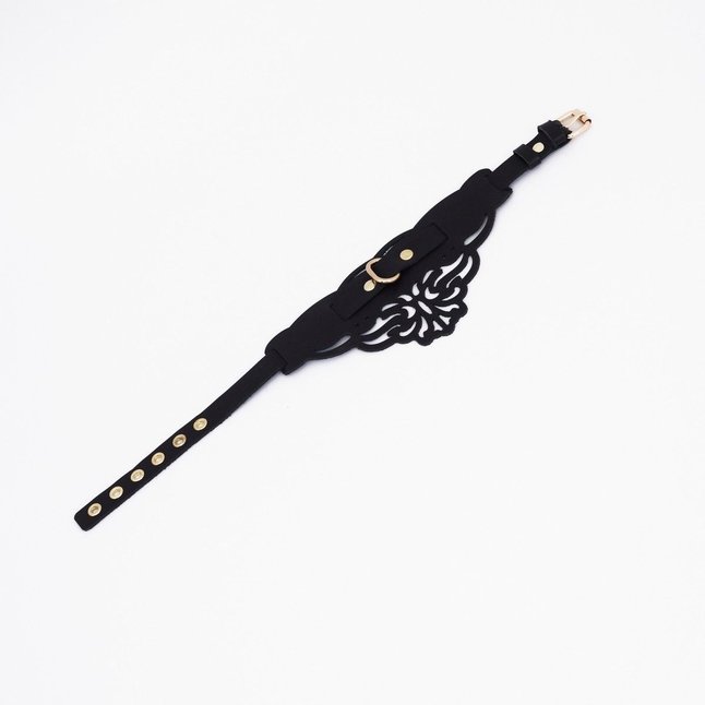 Фигурный чокер с узорами и золотистой фурнитурой. Фотография 3.