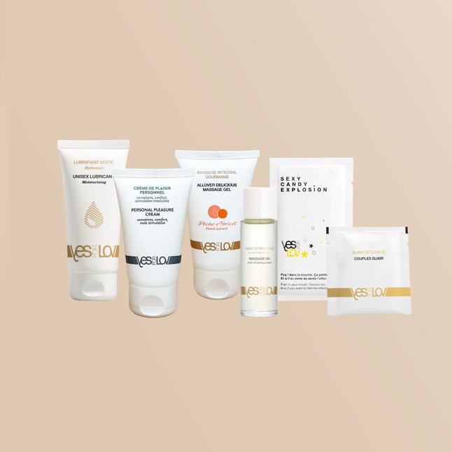 Набор YESforLOV La Trousse Enchantée в бежевой косметичке. Фотография 2.