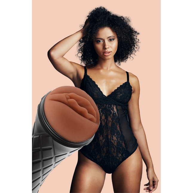 Коричневый мастурбатор-вагина Marly - The girl next door. Фотография 5.