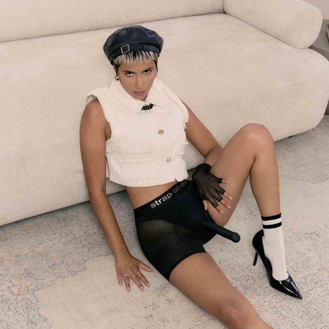 Трусики-шорты для фиксации насадок Strap-on-me Harness Lingerie Halo - size M. Фотография 5.