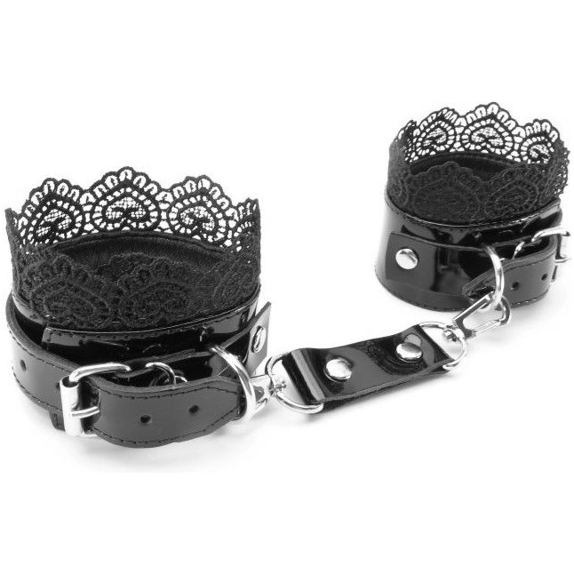 Изысканные чёрные наручники с кружевом - BDSM Light. Фотография 3.
