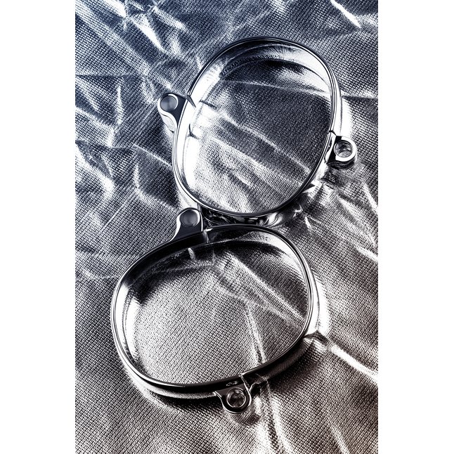 Металлические наручники с навесным замочком - Metal. Фотография 9.