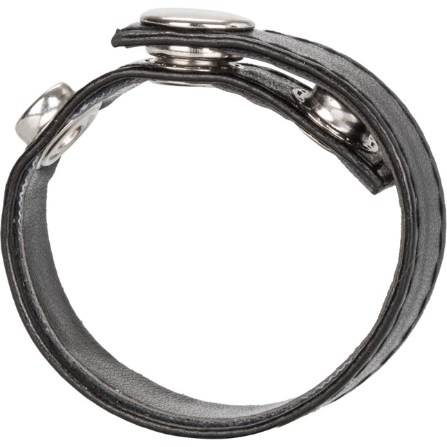 Черная кожаная утяжка для пениса Leather 3-Snap Ring. Фотография 2.