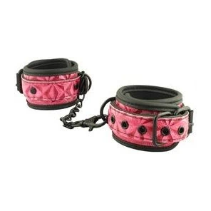  Розово-чёрные кожаные наручники Wrists Cuffs с геометрическим узором 