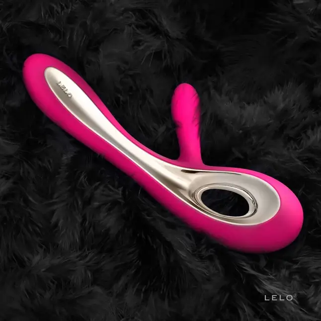 Ярко-розовый вибратор с клиторальным стимулятором Soraya Cerise - 22 см. Фотография 5.