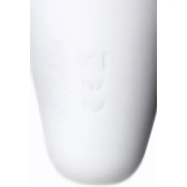 Белый вибромассажер Satisfyer Little Wand. Фотография 7.