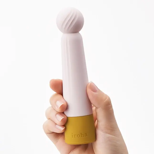 Нежно-розовый вибратор с шаровидной мягкой головкой IROHA Rin Kogane - 14,8 см - IROHA Vibrators. Фотография 2.