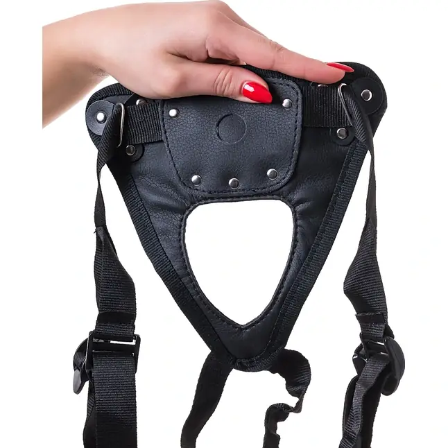 Черные трусики для страпона Master - RealStick Strap-On. Фотография 6.
